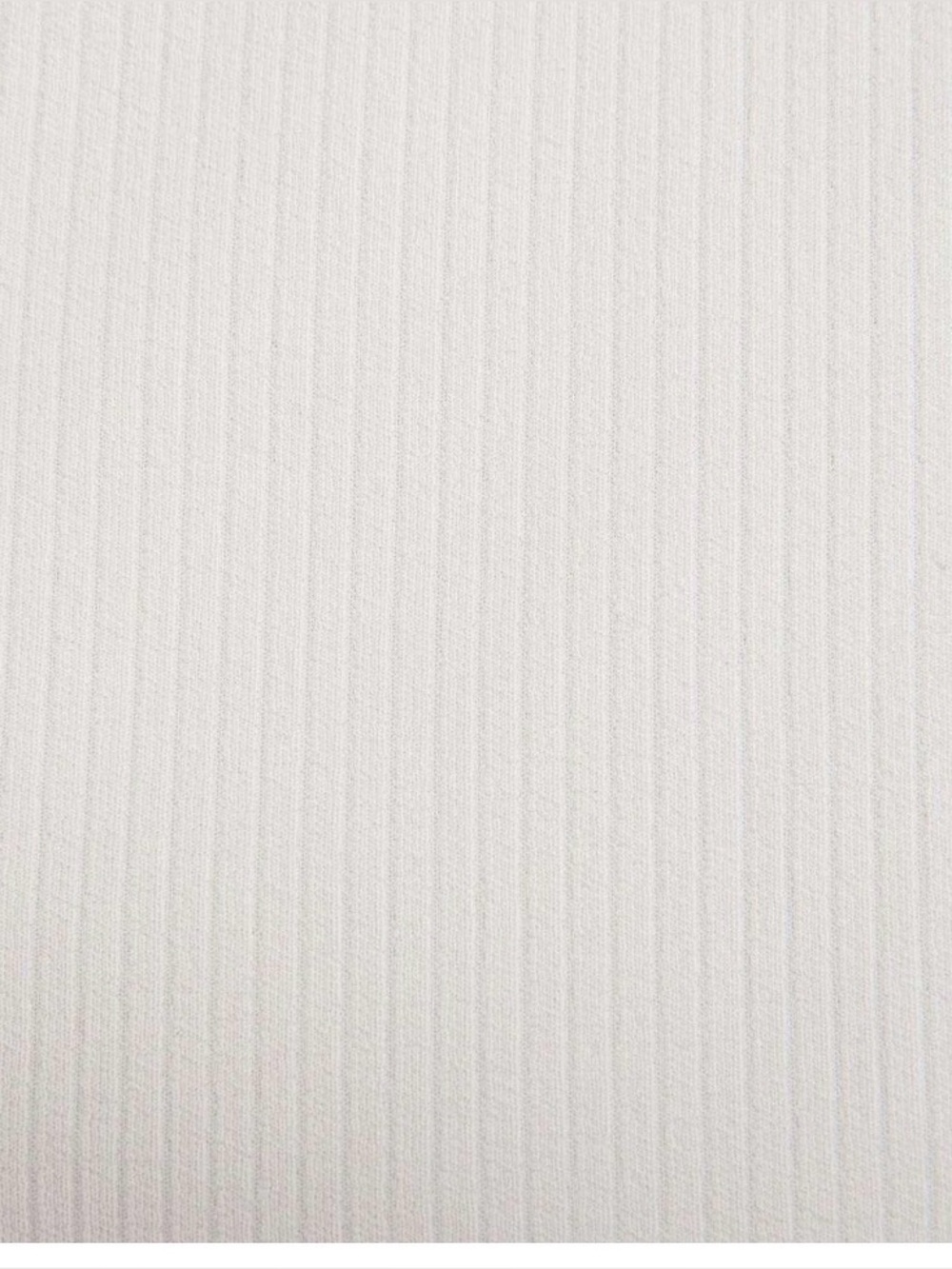 Lululemon Ribbed Softstreme High-Rise
Short 2"
Bone SIZE 2 - Picture 6 of 11